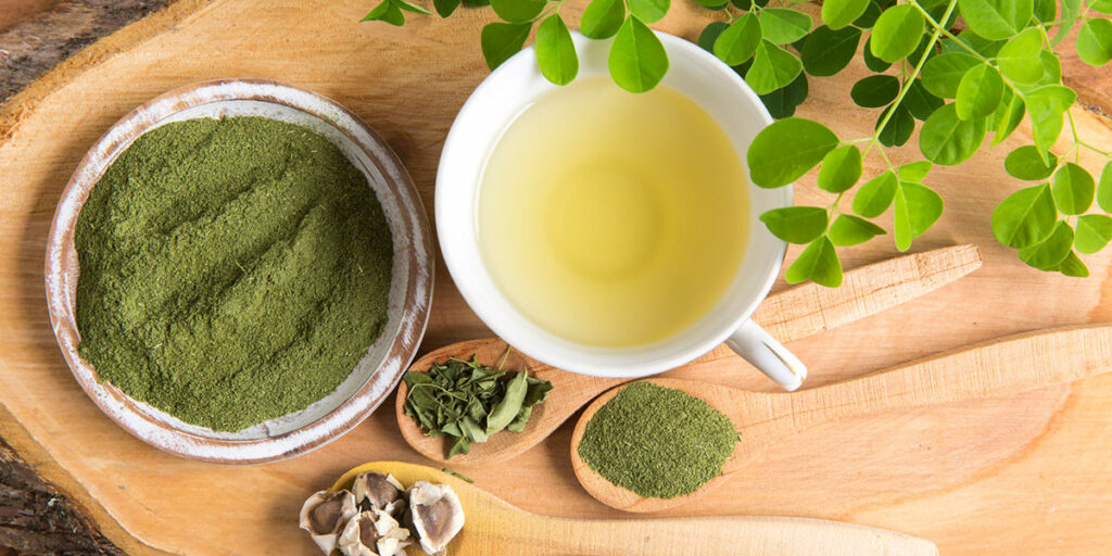 Moringa tea, leaves, seeds, powder