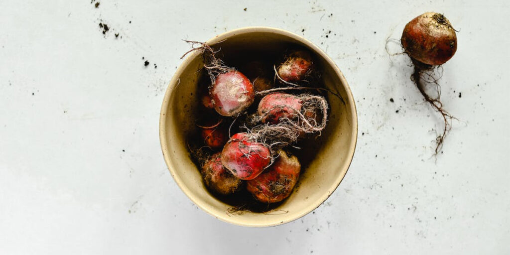 Unrooted Beetroots in a Bucket